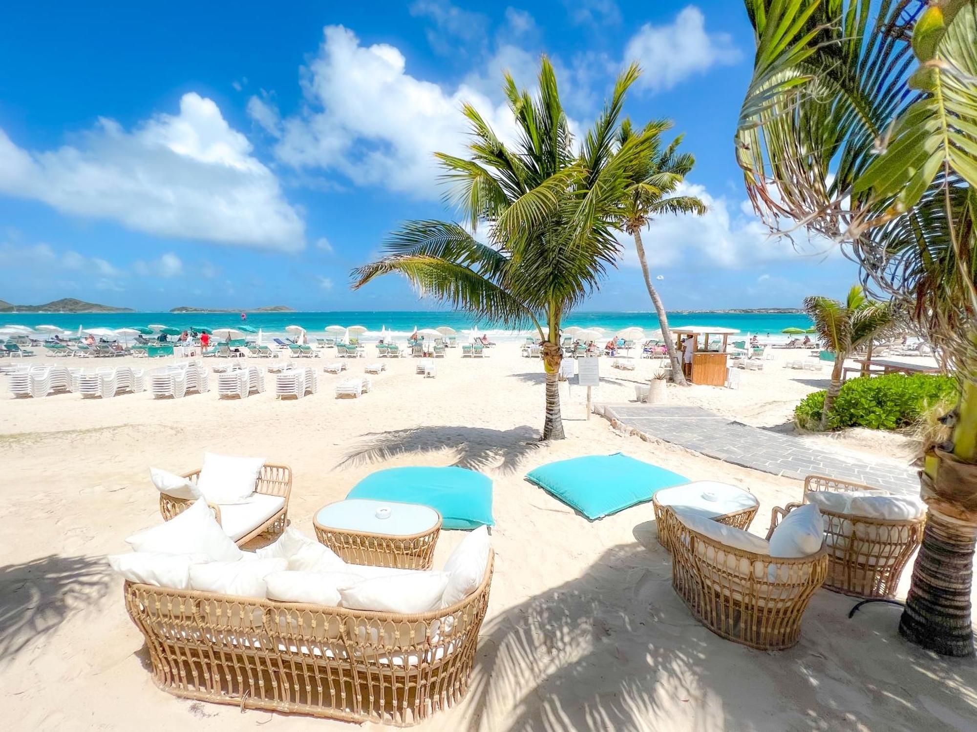 Front Line Unit 520 Ft2 - 48 M2, On Second Floor, Stunning Ocean View Apartamento Cul de Sac Exterior foto