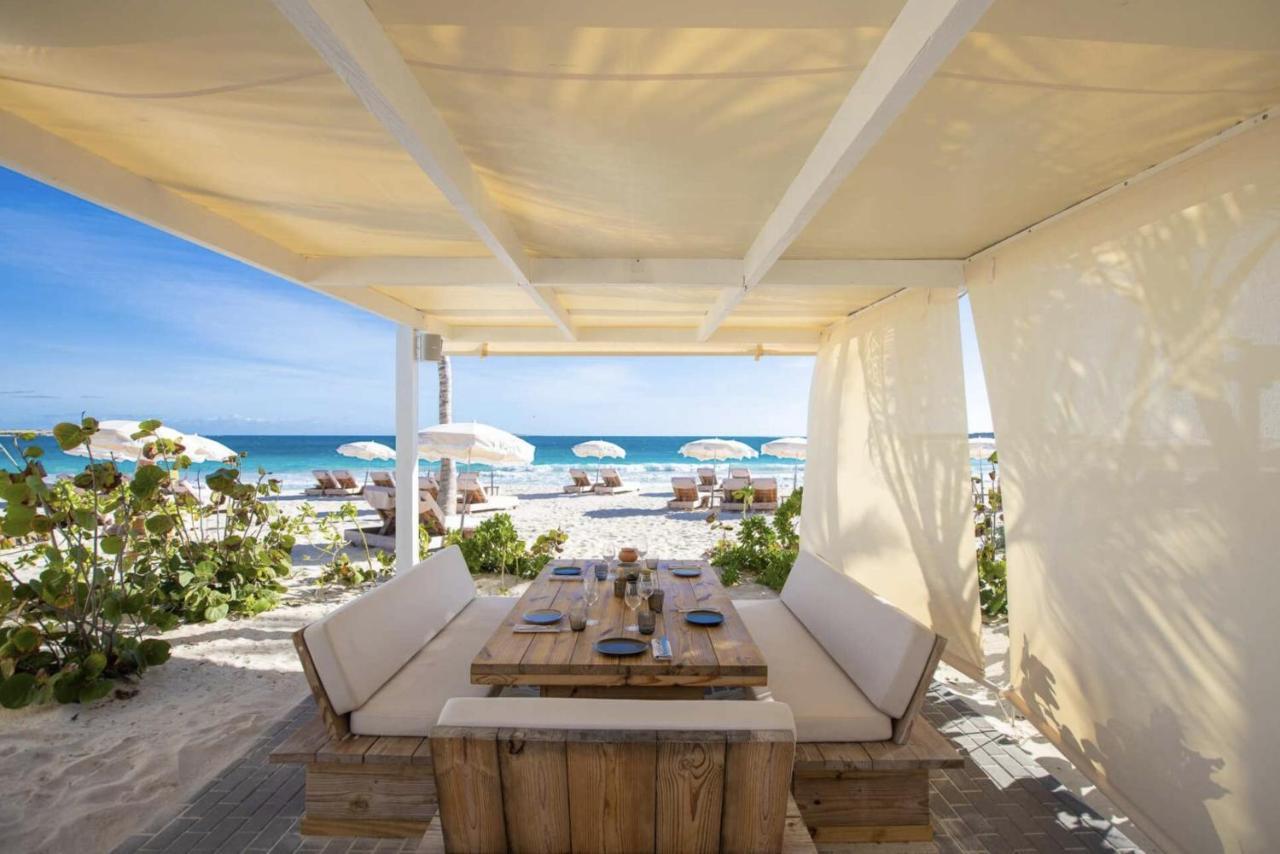 Front Line Unit 520 Ft2 - 48 M2, On Second Floor, Stunning Ocean View Apartamento Cul de Sac Exterior foto