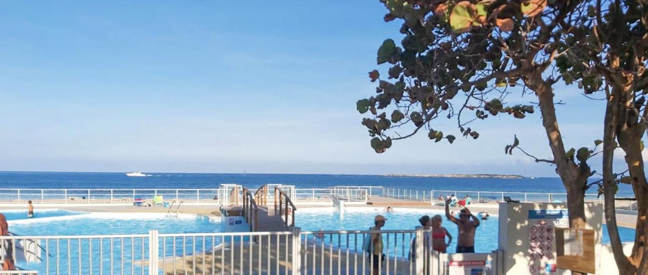 Front Line Unit 520 Ft2 - 48 M2, On Second Floor, Stunning Ocean View Apartamento Cul de Sac Exterior foto
